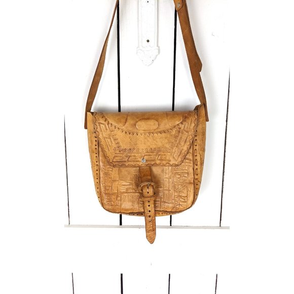 Vintage tooled embossed leather Aztec Mayan totem face shoulder crossbody purse - Picture 4 of 6